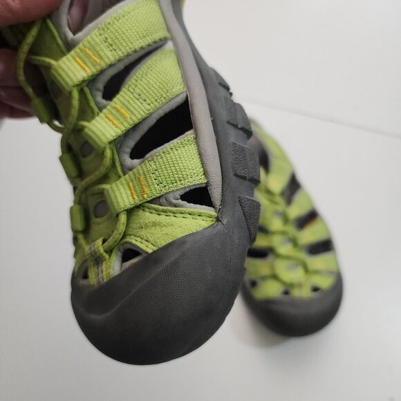 KEEN Women's Green Whisper Outdoor Performance Sandals Size 8.5 - Picture 2 of 11